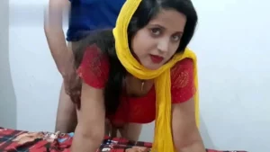 دعم الأخت على تاباداتودش تشوداي الجنس الهندية