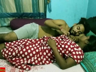 Indian teen couple viral hot sex video Village girl vs smart teen boy real sexy hot videos