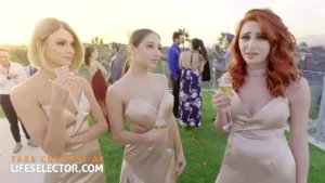 ভেজা টাইট pussies এবং একটি মোরগ সঙ্গে তিনটি bridesmaids