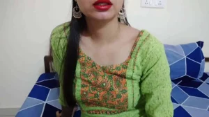 Xxx Indian Desi wife masage and hard porn video